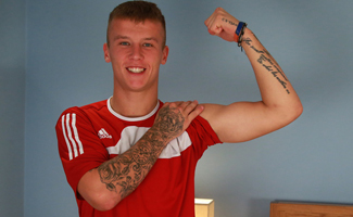 Athletic & Cheeky Young Zack Pumps his Hole with a Dildo & Dumps A Nice Load of Cum!