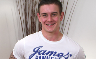 Athletic Young Footballer Brad King Gets Wanked off by a Guy for the First Time & Loving it!