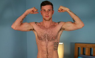 Bonus Video of Jonas Webber's Photo Set - Hairy Straight Hunk Wanks his Big Uncut Cock!