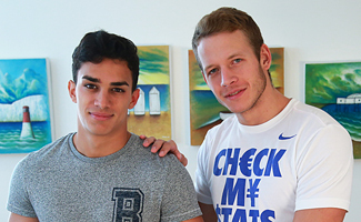 Bonus Video of Tomas Farago's and Roland Lantos's Photo Shoot - Tom brings his Straight Mate or a Wank Session!