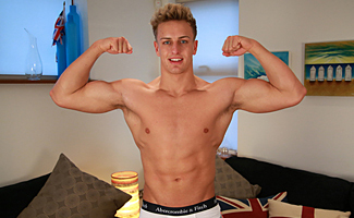 Bonus Video of Wesley's Photo Shoot - Big Muscles, Rock Hard Uncut Cock! Prime beef!