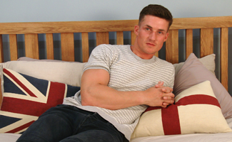 Muscular Straight Hunk Harry Mallinder Shows off his Ripped Body and Big Uncut Cock!
