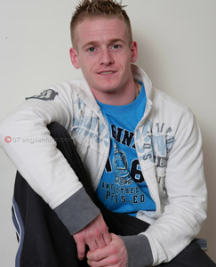 Englishlads.com: Str8 hunk Jack