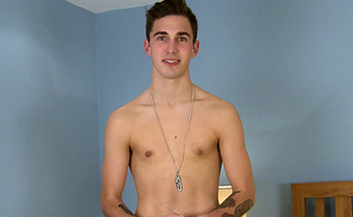 Straight Footballer Riley Shows his Hairy Hole Before Pumping it with a Dildo for the 1st Time!