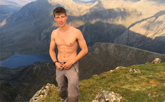 Straight Young Climber Henry Wanks his Hard Uncut Cock in the Mountains & Squirts a Big Load!