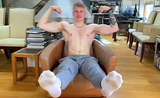 Straight Young & Muscular Blond Lad Wanks his Big Uncut Cock & Fires a Load! 