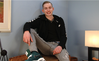Straight Young & Very Hung Carter's 1st Man Wank & he Cum's Bucket Loads!  