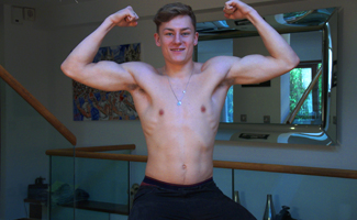 Young Athletic Rugby Stud Martin Aspey Puts on the Perfect Bum Show!