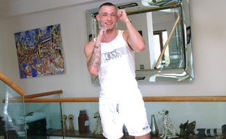 Young Straight Boxer Shows off his Muscles & Wanks his Meaty Uncut Cock!