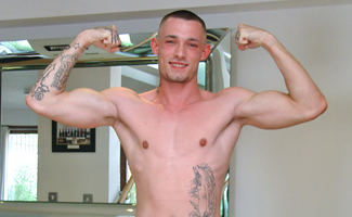 Young Straight Boxer Shows off his Muscles & Wanks his Meaty Uncut Cock!