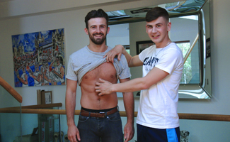 Young Straight Footballer Ryan Kent Wanks his 1st Man & its Big Dominic Moore's Big Uncut Cock!
