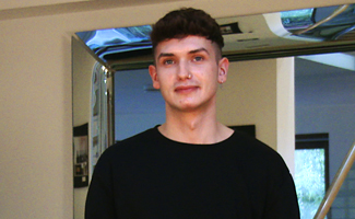 Young Straight Lad Charlie Wanks his Big Uncut Cock & Shoots Jizz Everywhere!