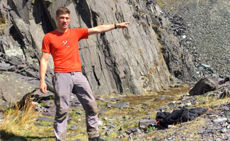 Young Straight Lad Henry Wanks his Uncut Cock Whilst on a Hike in the Mountains!
