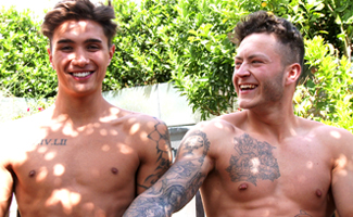 Young Straight Lads Casias & Joe Wank Off a Man for Their 1st Time!